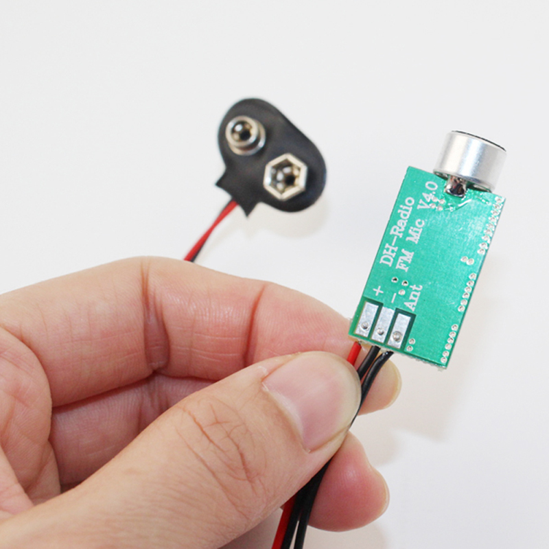 Fm Transmitter - FM-M01 Mini nadajnik FM Audio Listener