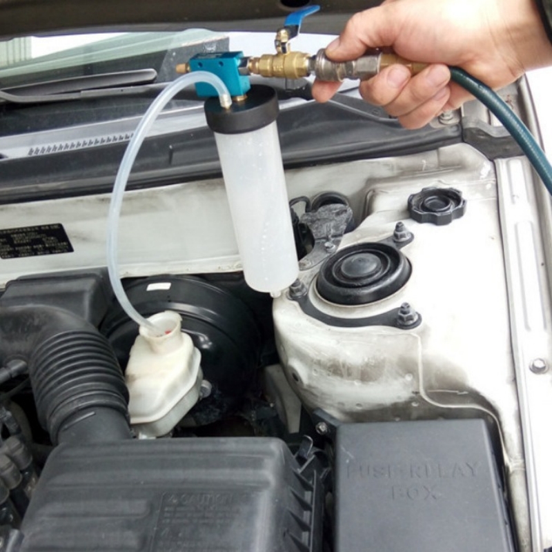 Car Accessories Youtube - Zestaw do odpowietrzania hamulców hydraulicznych, pompka